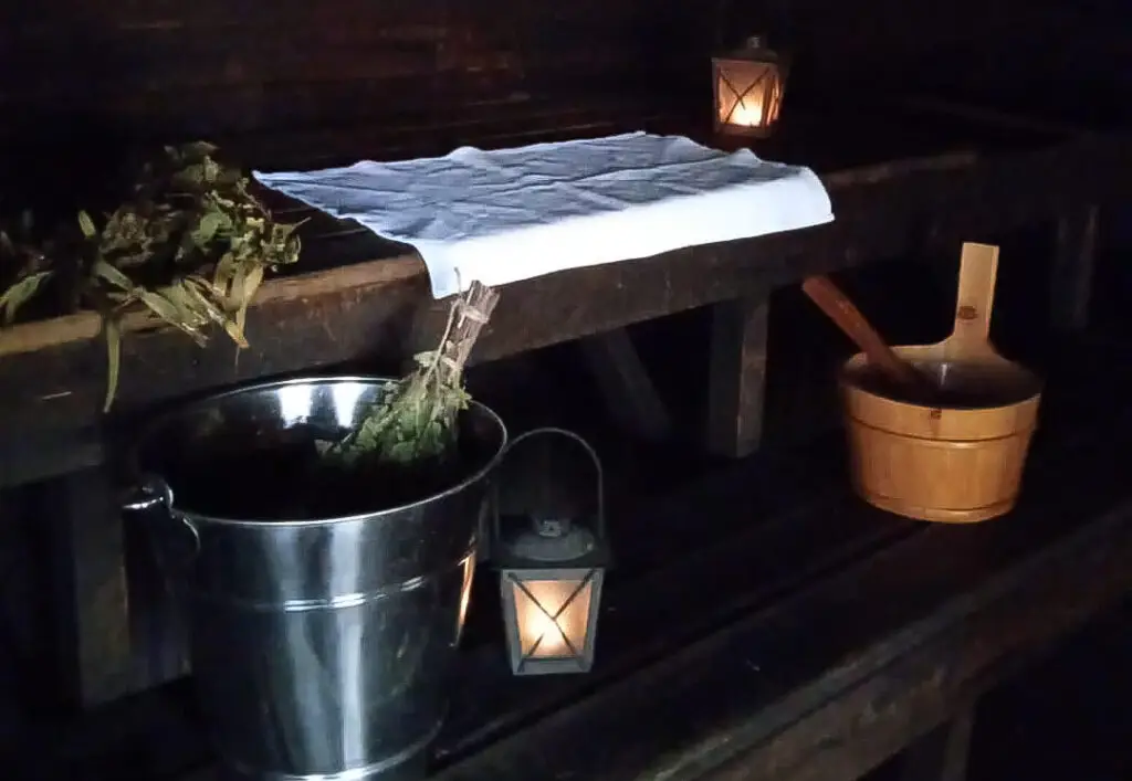 sauna-finnish-culture-travel-karelia-hotel