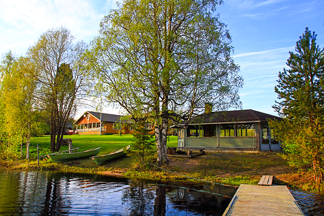 Jongunjoen-Matkailu-lakeside-hotel