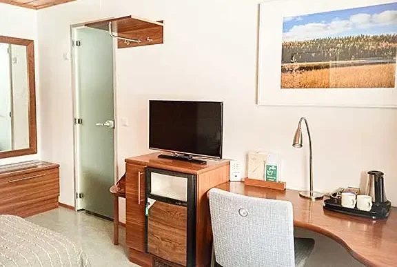 hotel-room-finland-travel-lieksa